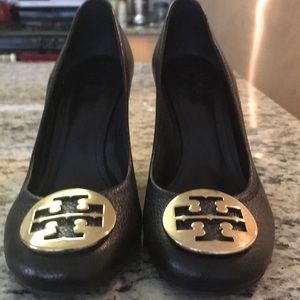 Tory Burch wedges with gold emblem